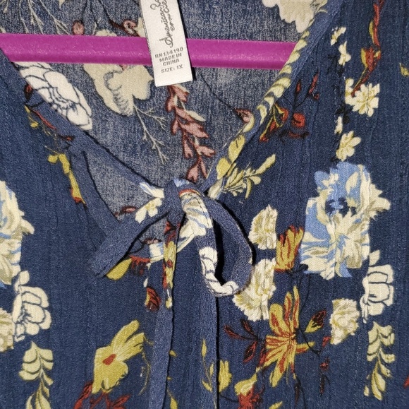 American Rag Babydoll Top - Picture 3 of 3